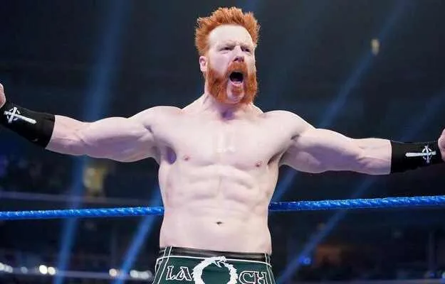 Sheamus_ _Querían que volviera con tirantes y bigote_ Sheamus: