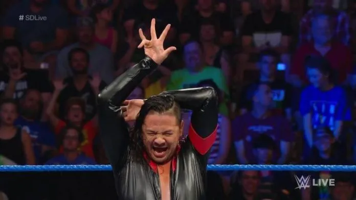 Shinsuke Nakamura derrota a Finn Bálor en SmackDown Live Shinsuke Nakamura derrota a Finn Bálor en SmackDown Live