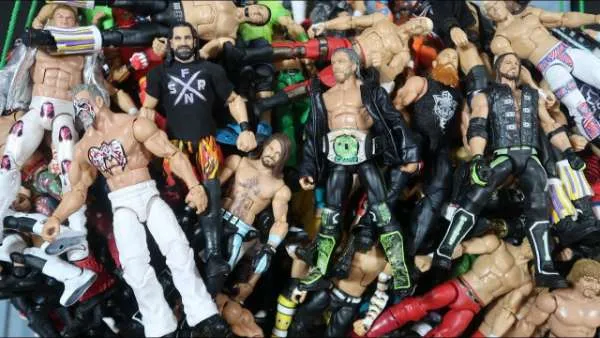 Solo para fanáticos sortea figuras de WWE y WWE Network Solo para fanáticos sortea figuras de WWE y WWE Network