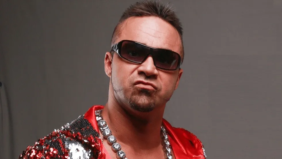 Teddy Hart es arrestado tras altercado Teddy Hart Es Arrestado Tras Altercado