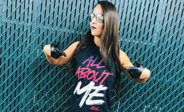 Tenille Dashwood podría ser agente libre muy pronto