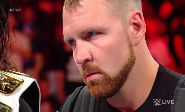 The Dogs Of War tratan de hacer que Dean Ambrose traicione a The Shield en WWE RAW