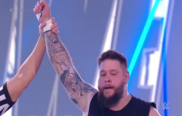 The Horror Show at Extreme Rules_ Kevin Owens derrota a Murphy