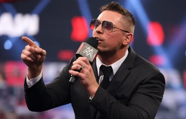 The Miz asegura que una estrella de RAW le recuerda a sí mismo The Miz asegura que una estrella de RAW le recuerda a sí mismo