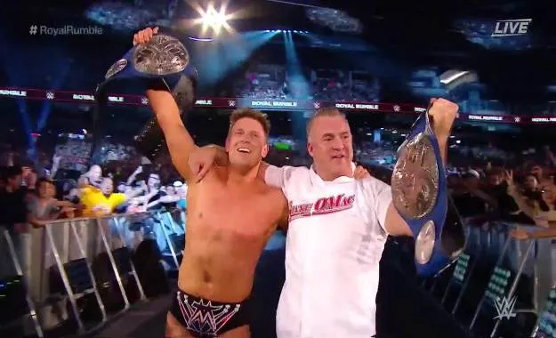 The Miz y Shane McMahon son los nuevos campeones por parejas de Smackdown The Miz y Shane McMahon son los nuevos campeones por parejas de Smackdown