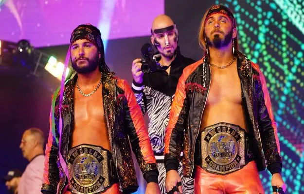 The Young Bucks conversando posible nuevos contratos con AEW The Young Bucks conversando posible nuevos contratos con AEW