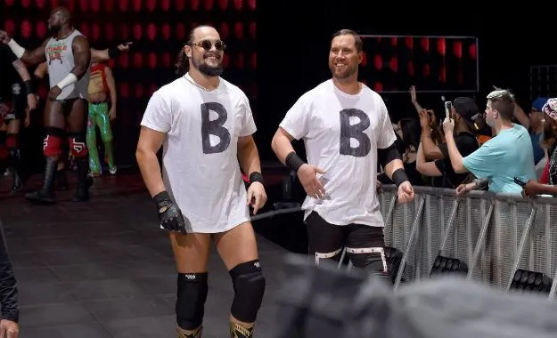 Titulos de parejas RAW en SummerSlam Titulos de parejas RAW en SummerSlam