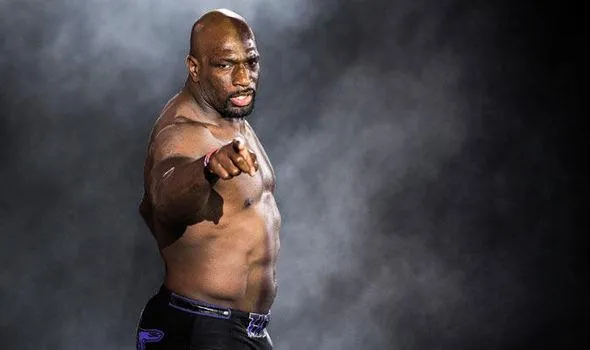 Titus O’Neil dona 25.000$ para luchar contra el Coronavirus Titus O’Neil dona 25.000$ para luchar contra el Coronavirus
