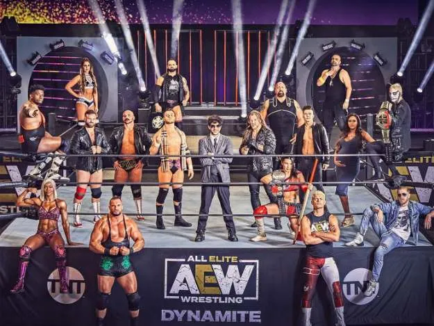 Tony Khan brinda más libertad a su talento en AEW Tony Khan brinda más libertad a su talento en AEW