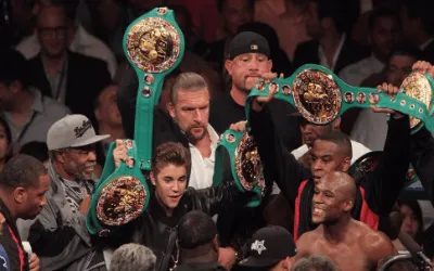 Triple H WWE Noticias Mayweather