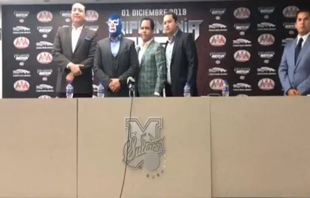 TriplemaniRegia.JPG Triplemanía Regia