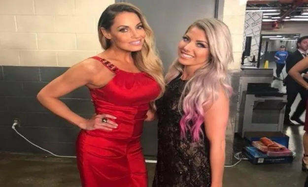 Trish Stratus quiere enfrentarse aún contra Alexa Bliss