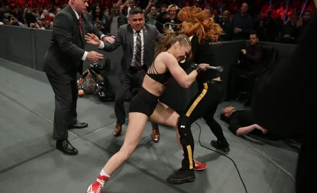 Un RAW de sorpresas Un RAW de sorpresas