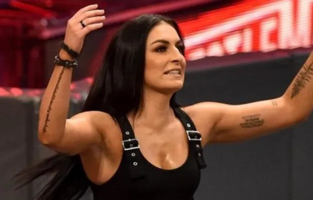 Un hombre es arrestado por un intento de secuestro a Sonya Deville (1) Un hombre es arrestado por un intento de secuestro a Sonya Deville (1)