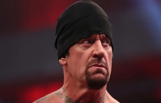The Undertaker elogia a The Rock