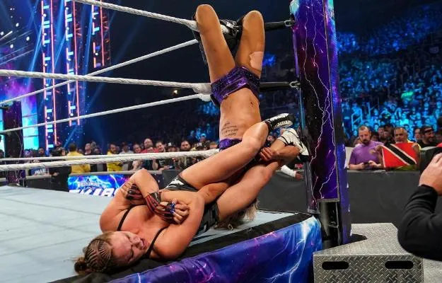Verdadero motivo de la lesión de Charlotte Flair en Backlash Verdadero motivo de la lesión de Charlotte Flair en Backlash