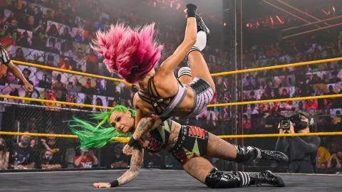Vídeos WWE NXT 25 de Mayo