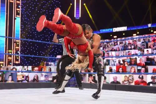 Vídeos WWE SmackDown 2 de Abril Vídeos WWE SmackDown 2 de Abril