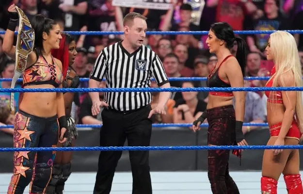 Videos WWE SmackDown Live