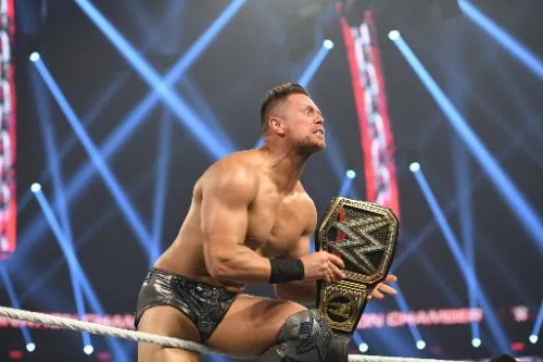 Vídeos de WWE Elimination Chamber 2021