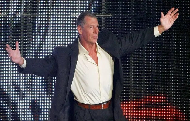Vince McMahon WWE luchadores WWE
