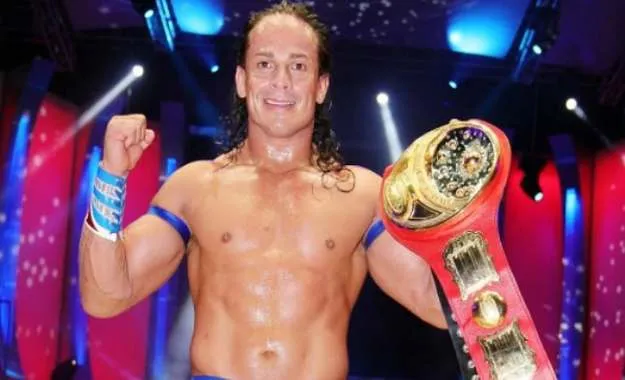 Volador Jr retuvo el Campeonato Wélter contra Dragon Lee Volador Jr retuvo el Campeonato Wélter contra Dragon Lee