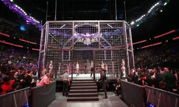 WWE-Elimination-Chamber-2022-625x375 Curiosidades sobre la Elimination Chamber