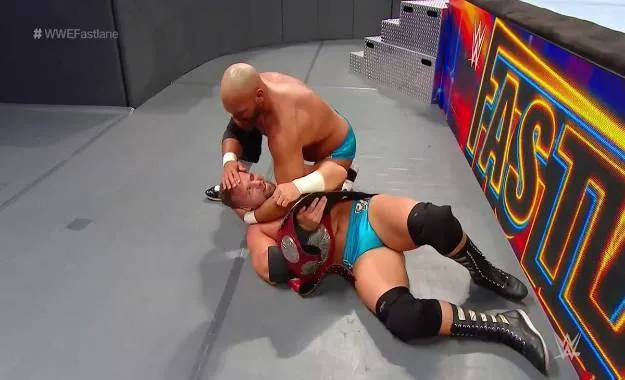 WWE Fastlane 2019 The Revival retienen los campeonatos tag team de RAW