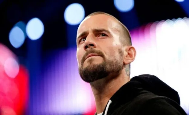 CM Punk no cierra la puerta a volver al wrestling