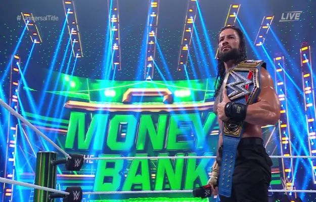 WWE Money In The Bank 2021_ Roman Reings retiene el campeonato Universal