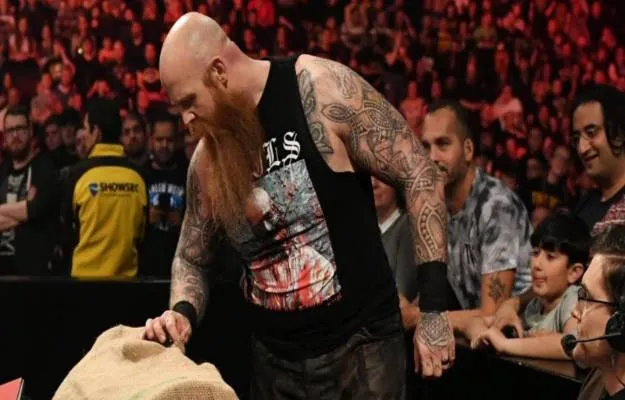 WWE Noticias Erick Rowan