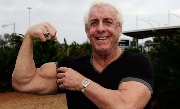 WWE Noticias Ric Flair sometido a una nueva operación