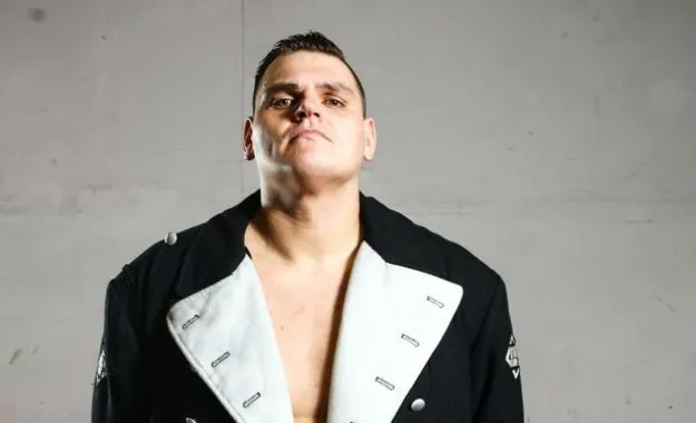 WWE habría firmado a WALTER WWE habría firmado a WALTER