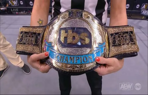 aew-dynamite-06.10.2021-campeonato-femenil-tbs AEW