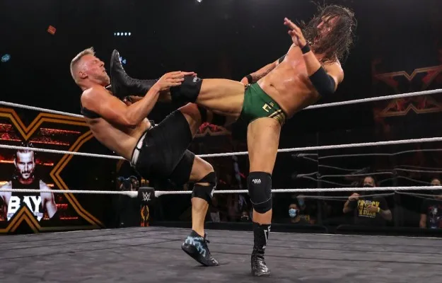 Adam Adam Cole triunfa en NXT Takeover XXX