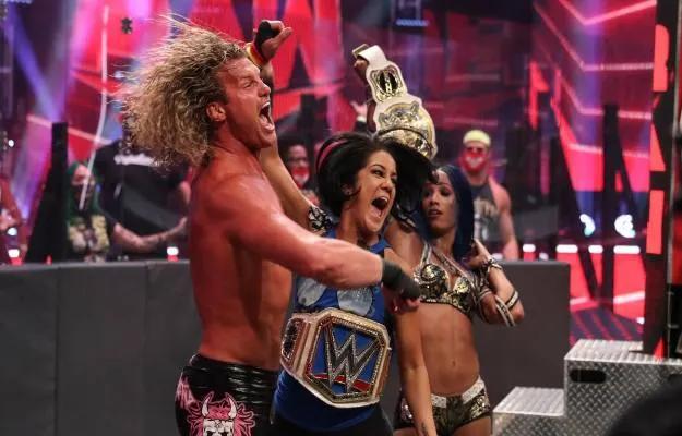 WWE Raw Ziggler y Sasha estelares en WWE Raw