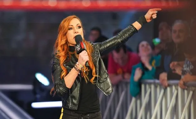 becky lynch becky lynch publicidad AEW