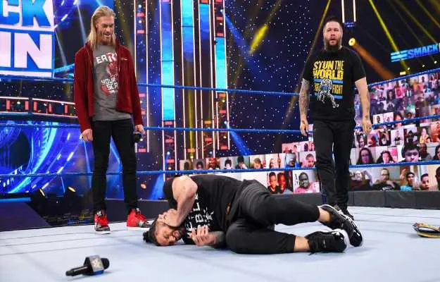 No hay respuestas en WWE SmackDown