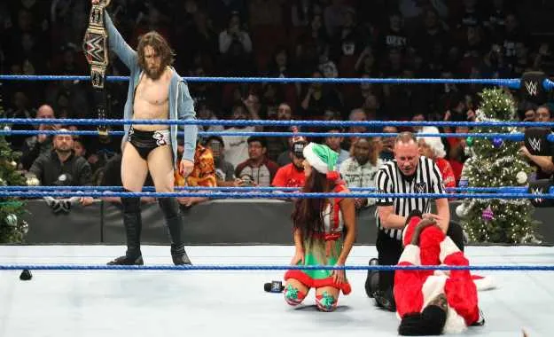 Daniel Bryan ahora lucha por el planeta