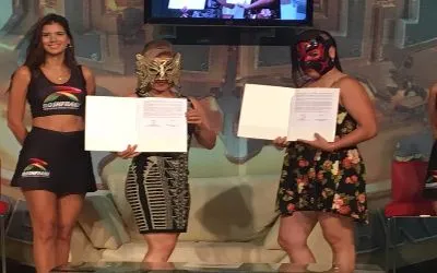 84 Aniversario Caerá una máscara