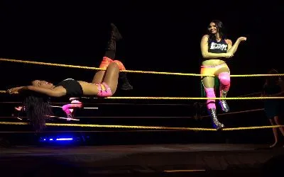 Resultados del live show de NXT en Lowell Resultados del live show de NXT en Lowell
