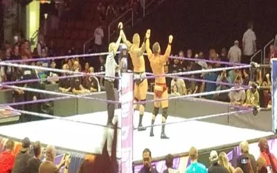 Randy Orton y Bobby Roode tras 205 Live Randy Orton y Bobby Roode tras 205 Live