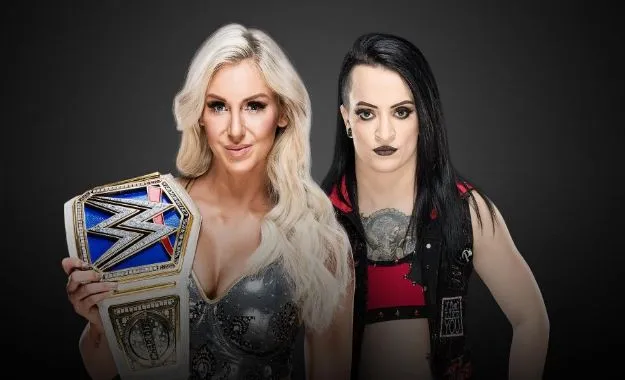 Charlotte Flair vs Ruby Riott en Fastlane