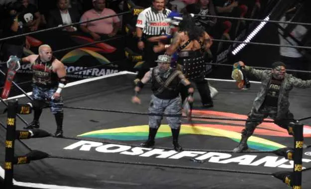 El Poder del Norte retienen los campeonatos de trios en Triplemania XXVI El Poder del Norte retienen los campeonatos de trios en Triplemania XXVI