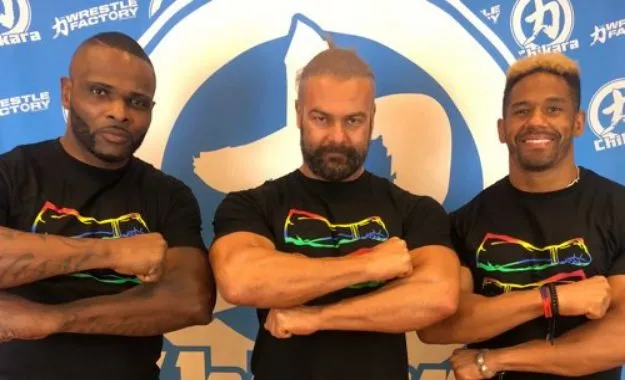 Chikara king of Trios Chikara king of Trios