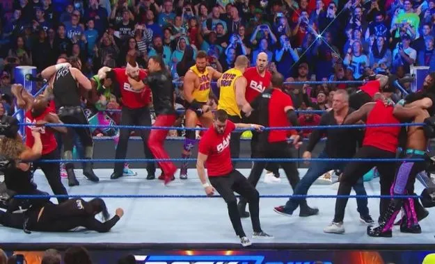 Los luchadores de RAW podrían invadir WWE Smackdown Live mañana