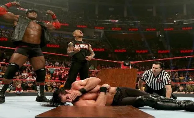 Raw is War Raw is War