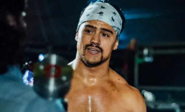 Garza Jr. y Shane Strickland Garza Jr. y Shane Strickland