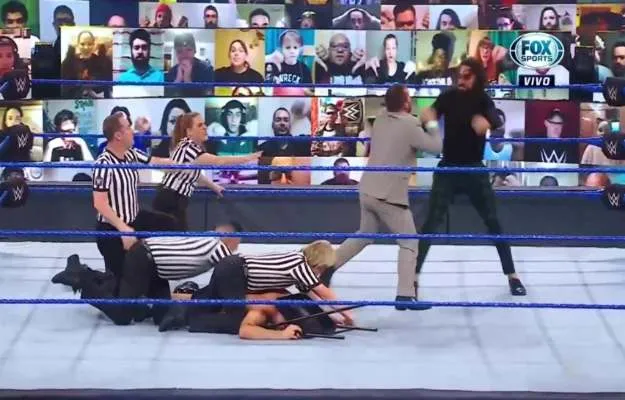 Seth Rollins enloquece en WWE SmackDown