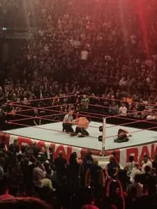 Owens Contra Rollins